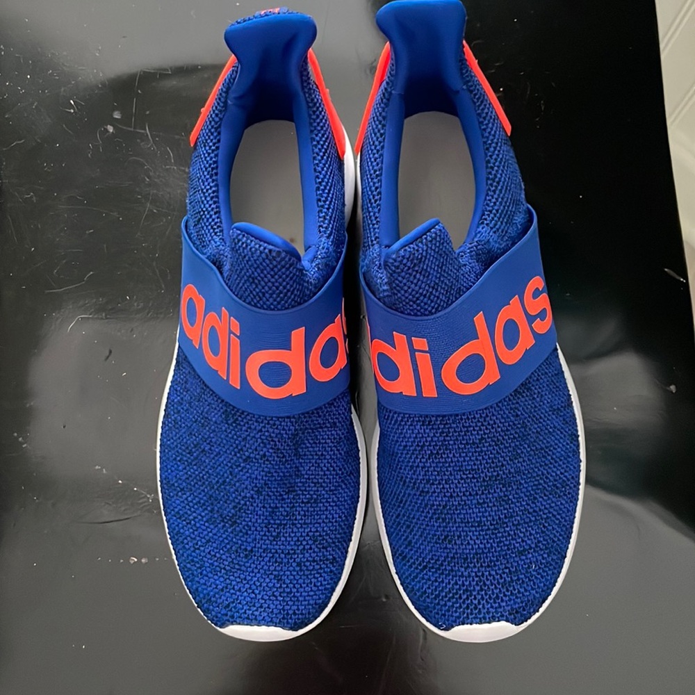 Adidas 6.5 only worn once